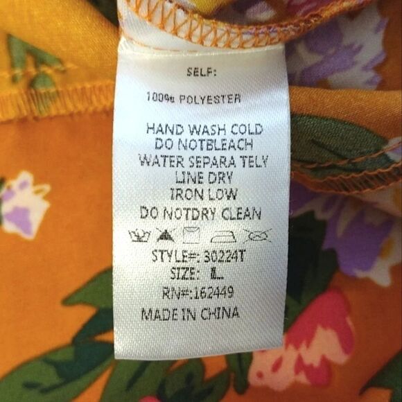 Milk & Honey Rustic Floral Lace Up Ruffled Long Sleeve Crop Blouse Large NWOT - Picture 15 of 15